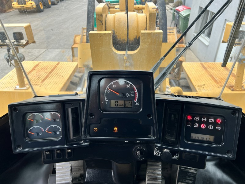 Chargeuse sur pneus Caterpillar 988G (110975): photos 11 Chargeuse sur pneus Caterpillar 988G (110975): photos 11