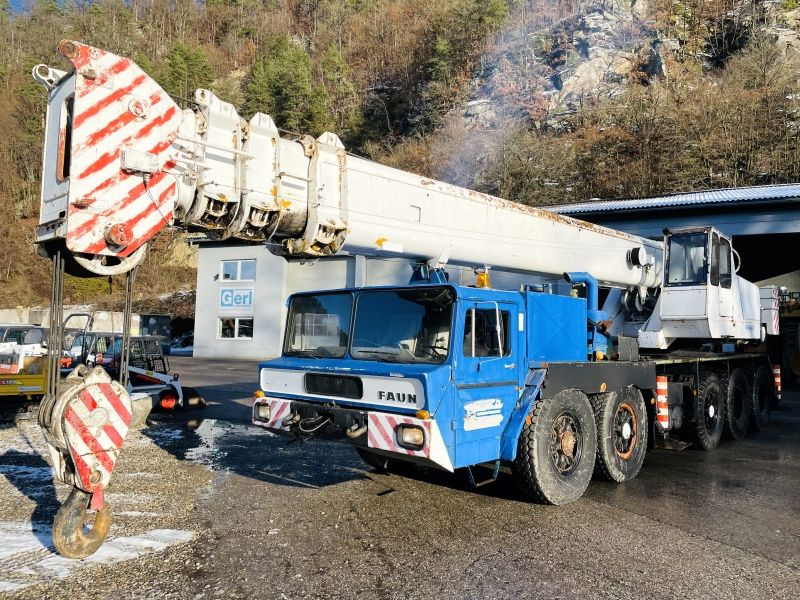 Demag HC200 (3384) - Grue mobile: photos 2 Demag HC200 (3384) - Grue mobile: photos 2