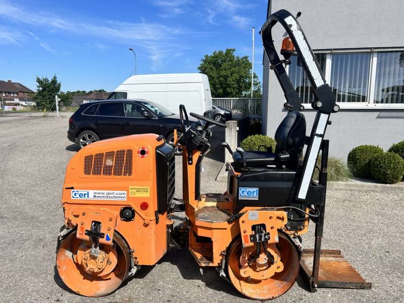 Dynapac DC 900 (110585) - Rouleau compresseur: photos 1 Dynapac DC 900 (110585) - Rouleau compresseur: photos 1