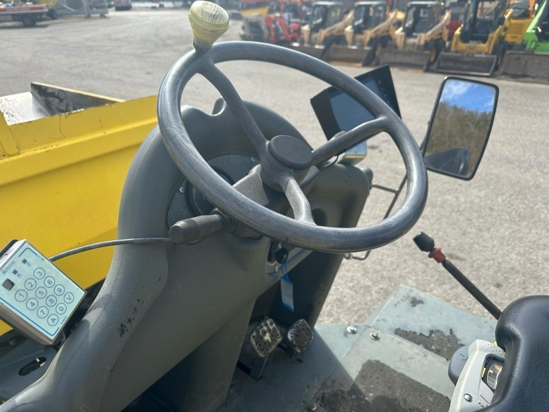 Neuson 3001 (3861) - Mini tombereau: photos 4 Neuson 3001 (3861) - Mini tombereau: photos 4