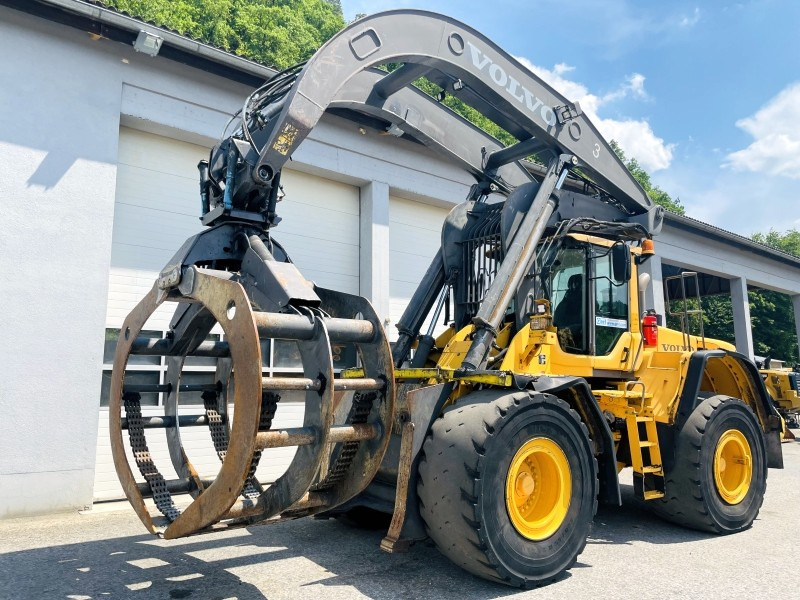 Volvo L180F HL (3646) - Chargeuse sur pneus: photos 3 Volvo L180F HL (3646) - Chargeuse sur pneus: photos 3