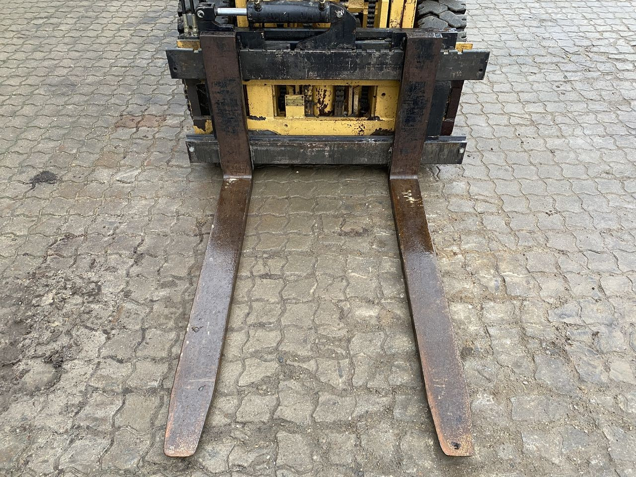 Chariot élévateur à gaz Caterpillar VC60C: photos 9 Chariot élévateur à gaz Caterpillar VC60C: photos 9