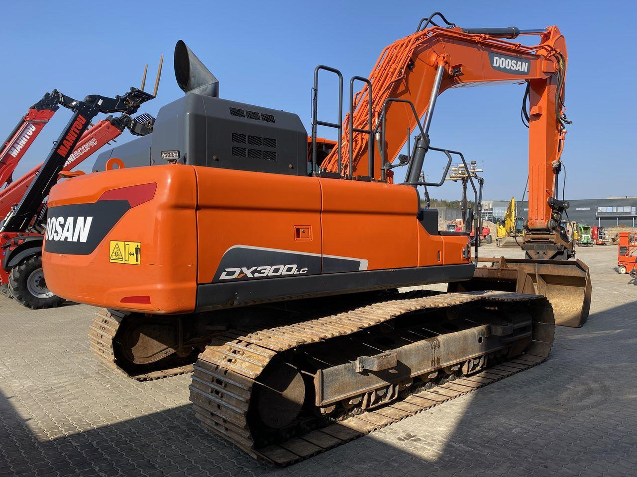 Doosan DX300LC-5 - Pelle sur chenille: photos 4 Doosan DX300LC-5 - Pelle sur chenille: photos 4