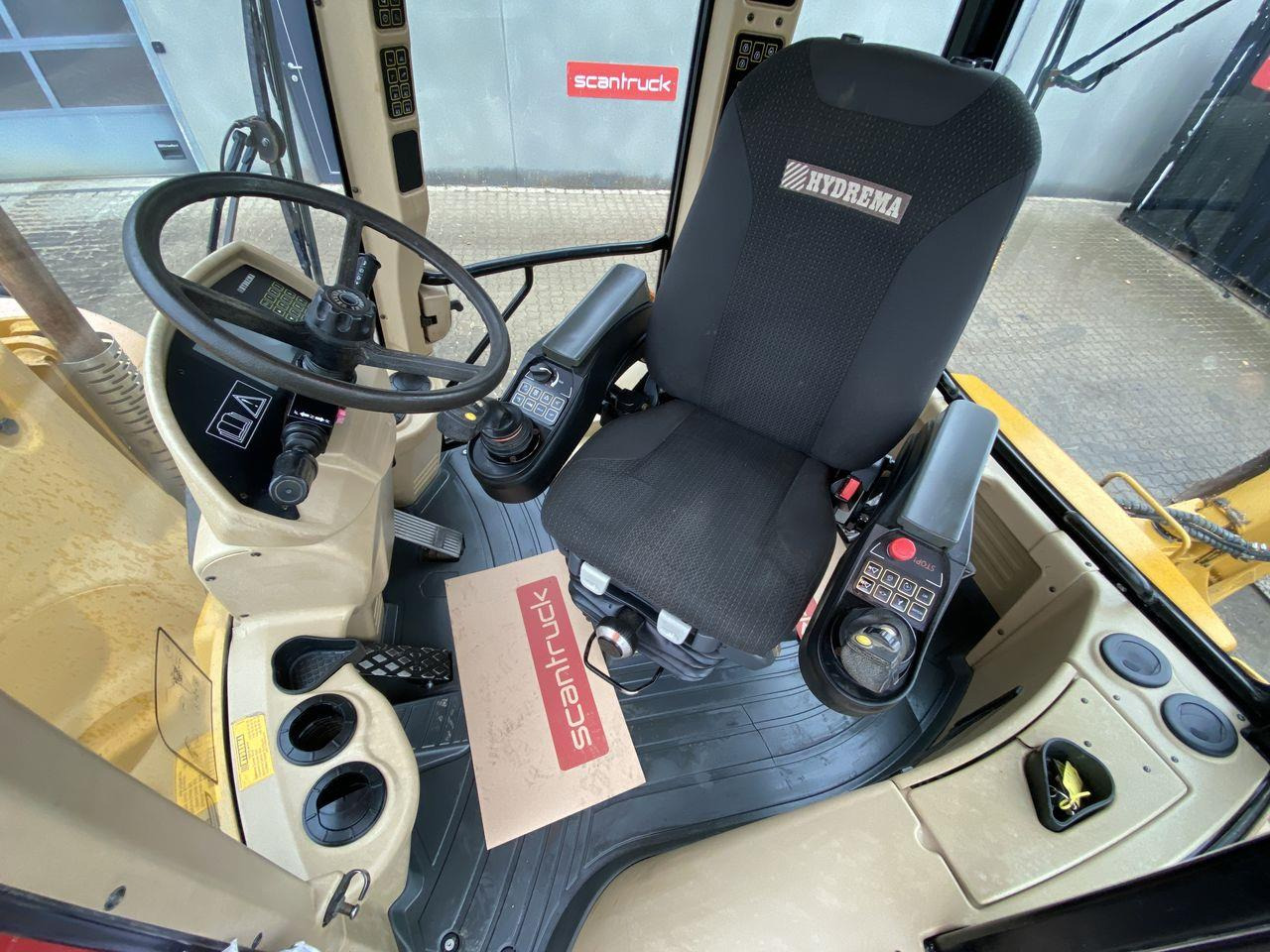 Hydrema 906E - Tractopelle: photos 3 Hydrema 906E - Tractopelle: photos 3