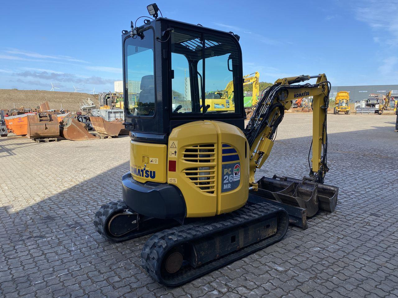 Komatsu PC26MR-3 - Mini pelle: photos 4 Komatsu PC26MR-3 - Mini pelle: photos 4