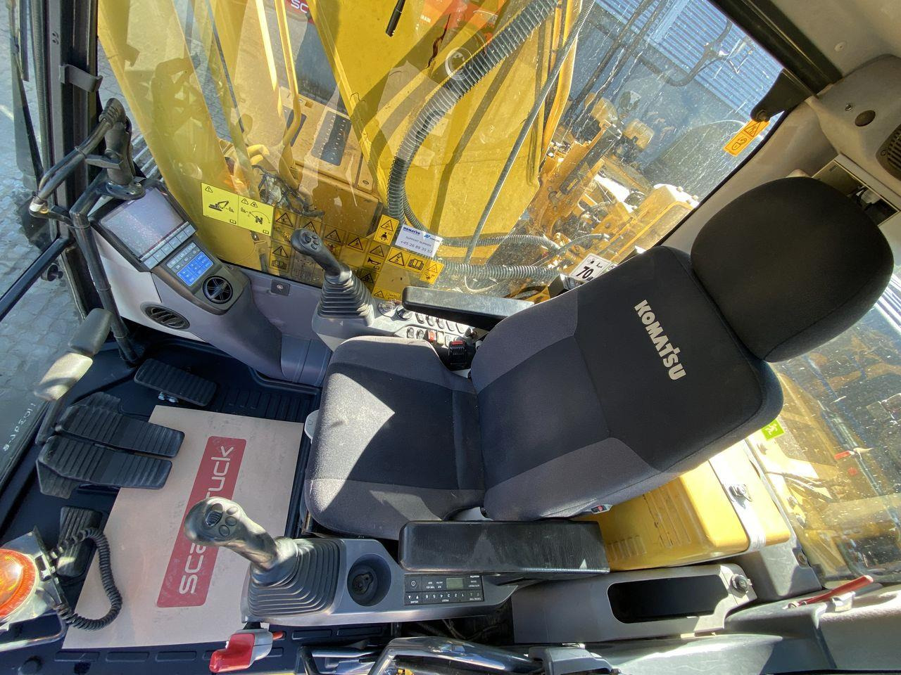 Komatsu PC290LC-11 - Pelle sur chenille: photos 3 Komatsu PC290LC-11 - Pelle sur chenille: photos 3