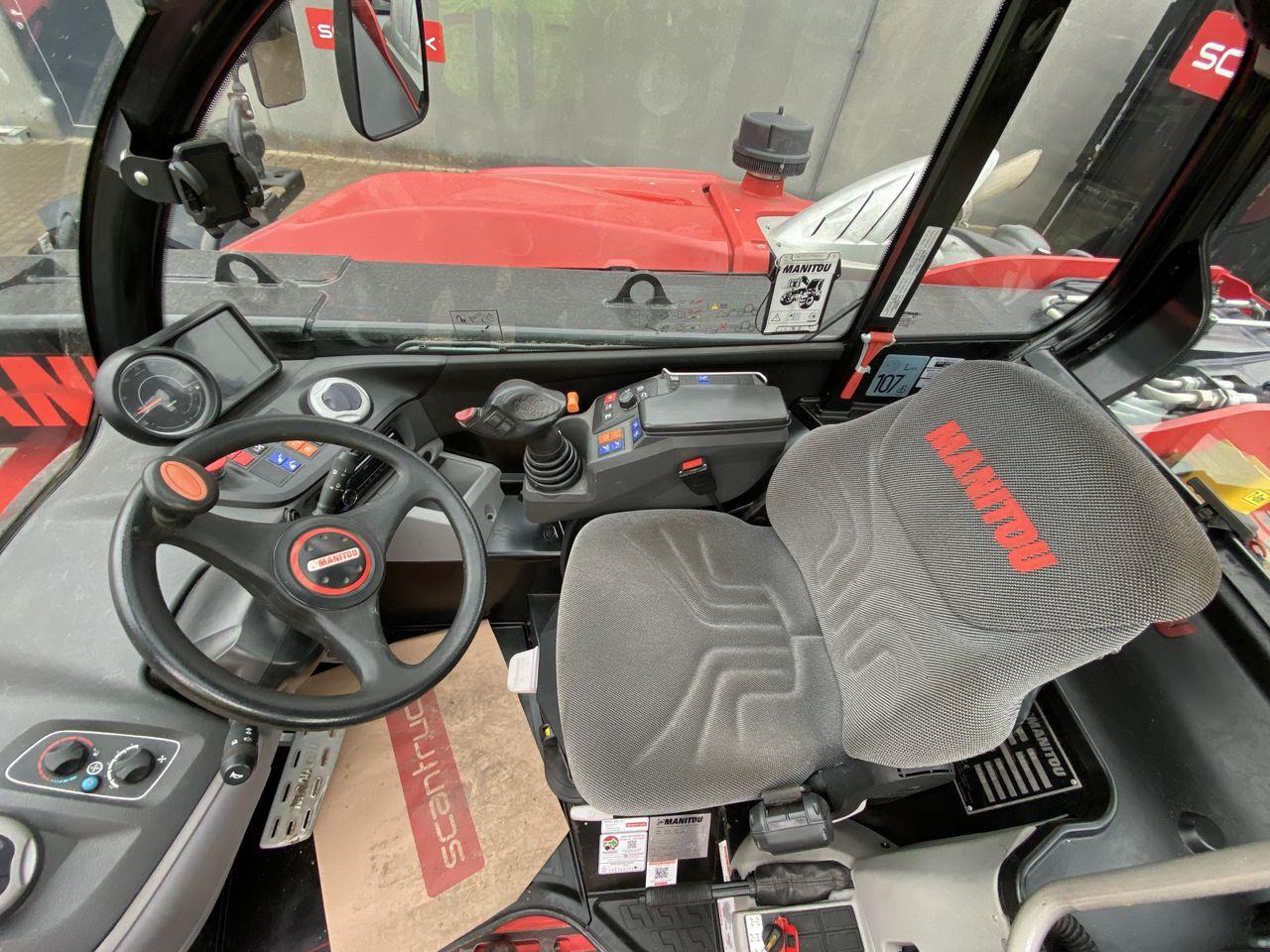 Manitou MLT737-130PS+ Premium - Chariot télescopique: photos 3 Manitou MLT737-130PS+ Premium - Chariot télescopique: photos 3