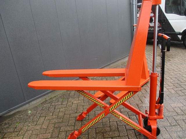 BT HL 1000 - Gerbeur: photos 1 BT HL 1000 - Gerbeur: photos 1