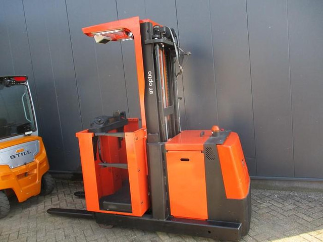 BT OME 100M - Préparateur de commandes: photos 1 BT OME 100M - Préparateur de commandes: photos 1