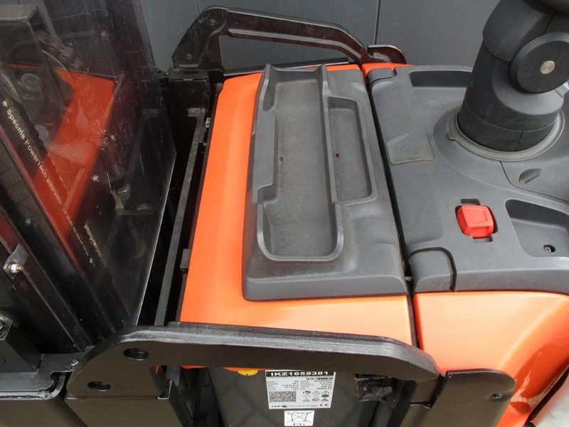 BT SPE200D - Transpalette: photos 5 BT SPE200D - Transpalette: photos 5