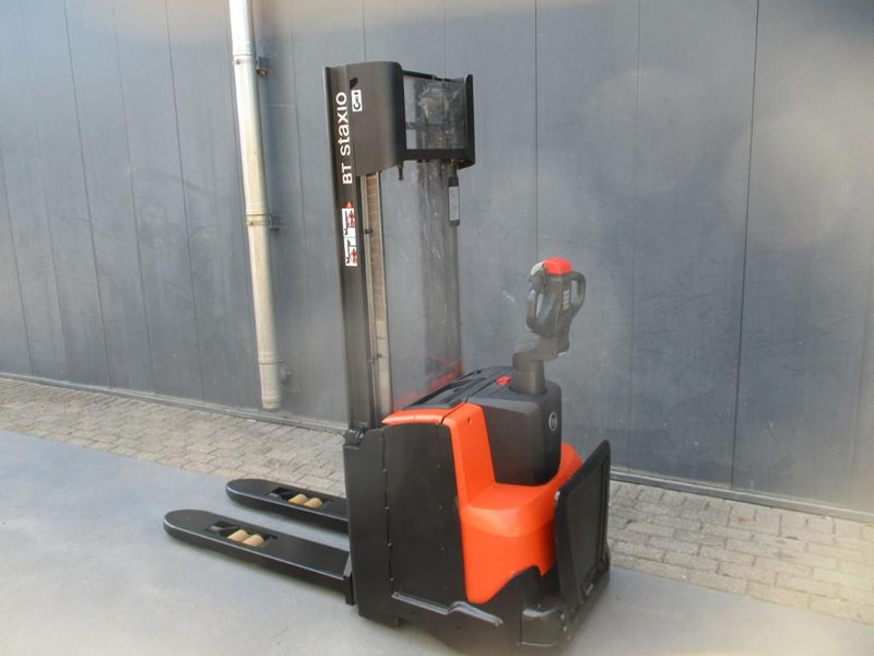 BT SWE 100 - Gerbeur: photos 4 BT SWE 100 - Gerbeur: photos 4