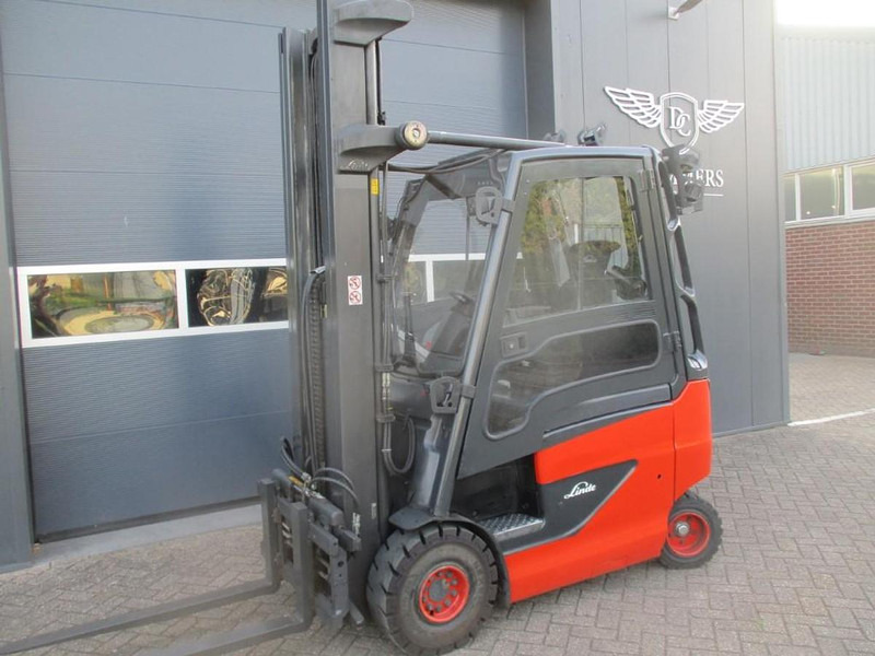 Linde E20-01/600 - Chariot élévateur électrique: photos 3 Linde E20-01/600 - Chariot élévateur électrique: photos 3