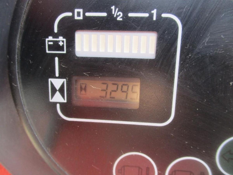 Chariot tracteur Linde P 60: photos 9 Chariot tracteur Linde P 60: photos 9