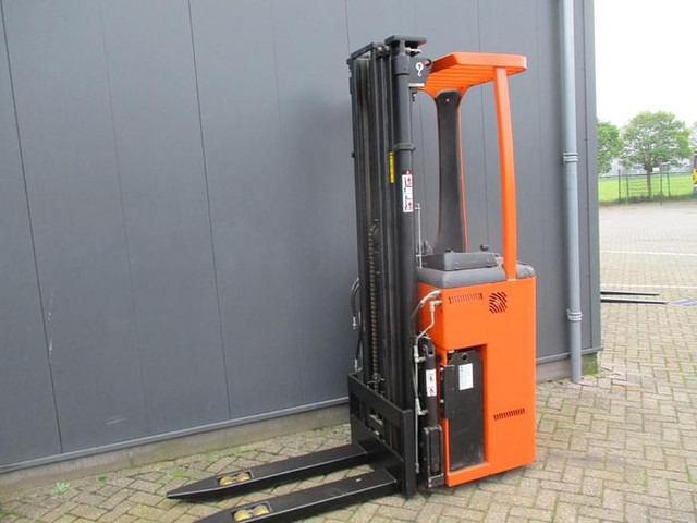 Rocla SST16 TREV 5400 - Gerbeur: photos 2 Rocla SST16 TREV 5400 - Gerbeur: photos 2
