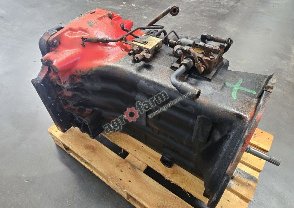 Skrzynia biegów McCormick MTX 155 - Boîte de vitesse: photos 1 Skrzynia biegów McCormick MTX 155 - Boîte de vitesse: photos 1