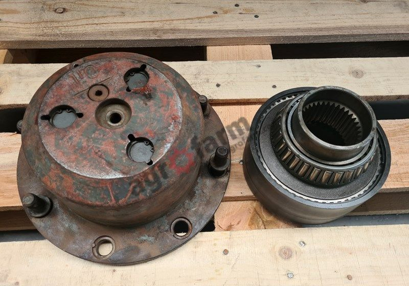 UKŁAD PLANETARNY, ZWOLNICA FWD FENDT 611, 612 - Transmission: photos 3 UKŁAD PLANETARNY, ZWOLNICA FWD FENDT 611, 612 - Transmission: photos 3