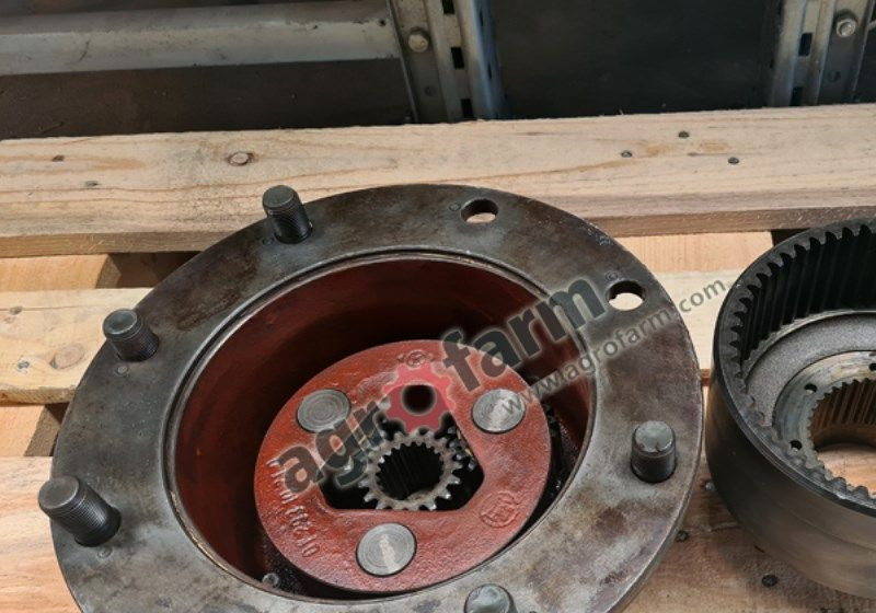 UKŁAD PLANETARNY, ZWOLNICA FWD FENDT 611, 612 - Transmission: photos 2 UKŁAD PLANETARNY, ZWOLNICA FWD FENDT 611, 612 - Transmission: photos 2