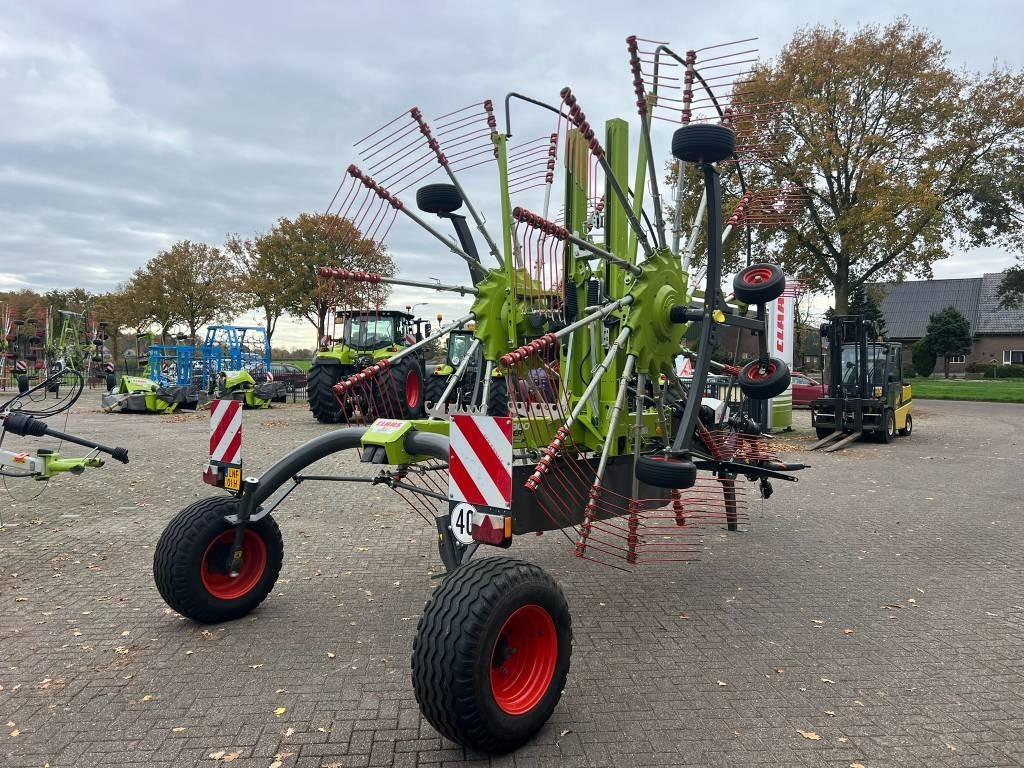 Claas Liner 2900 - Faneuse: photos 5 Claas Liner 2900 - Faneuse: photos 5