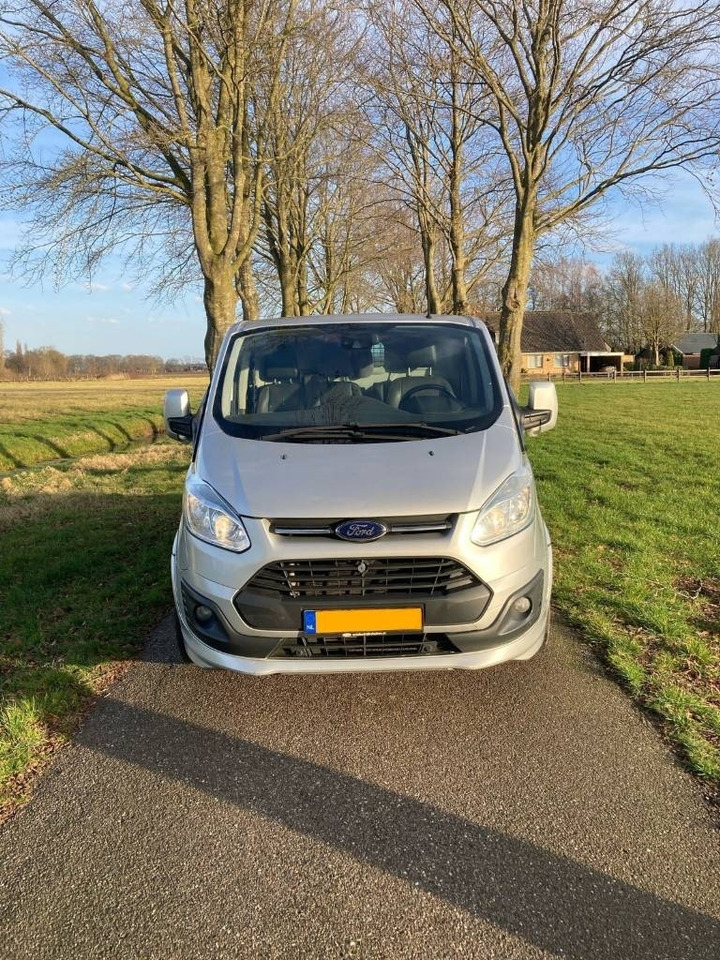 Ford Transit - Fourgon utilitaire: photos 3 Ford Transit - Fourgon utilitaire: photos 3