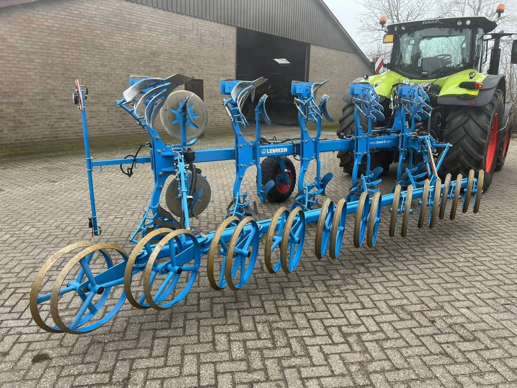 Lemken Juwel 8 V 5 N 100 - Charrue: photos 3 Lemken Juwel 8 V 5 N 100 - Charrue: photos 3