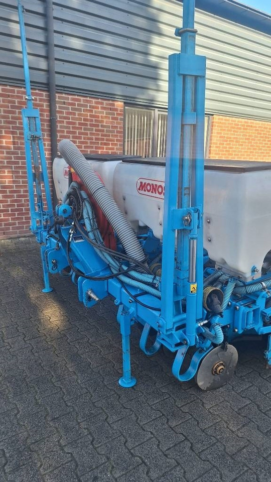 Monosem NG PLUS 6 - Semoir monograine: photos 5 Monosem NG PLUS 6 - Semoir monograine: photos 5