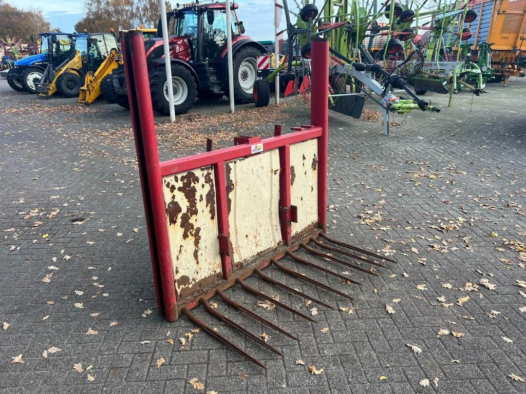 Trioliet Stro/gras vork - Matériel d'élevage: photos 4 Trioliet Stro/gras vork - Matériel d'élevage: photos 4