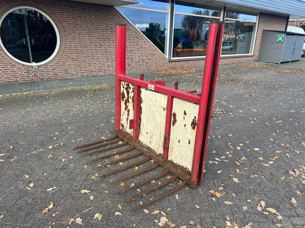 Trioliet Stro/gras vork - Matériel d'élevage: photos 1 Trioliet Stro/gras vork - Matériel d'élevage: photos 1