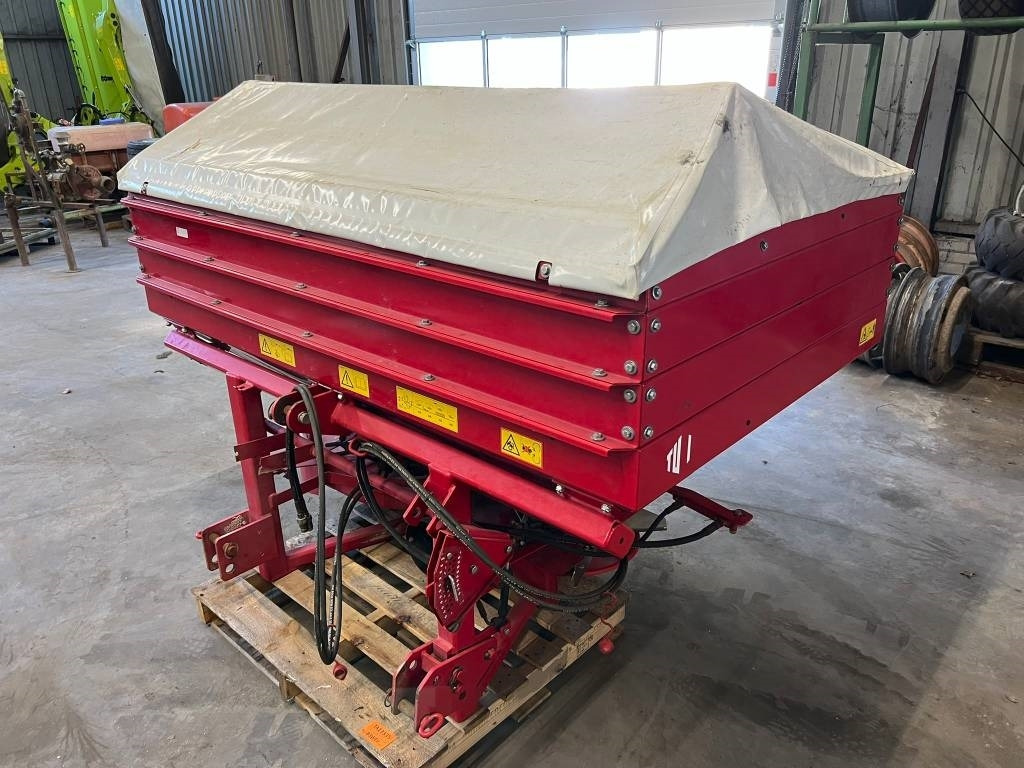 Tulip SE 3000 kunstmest strooier - Distributeur d'engrais: photos 3 Tulip SE 3000 kunstmest strooier - Distributeur d'engrais: photos 3