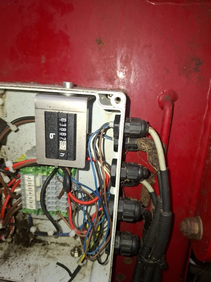 Vredo ZB3-9175 bemester - Epandeur à fumier: photos 5 Vredo ZB3-9175 bemester - Epandeur à fumier: photos 5