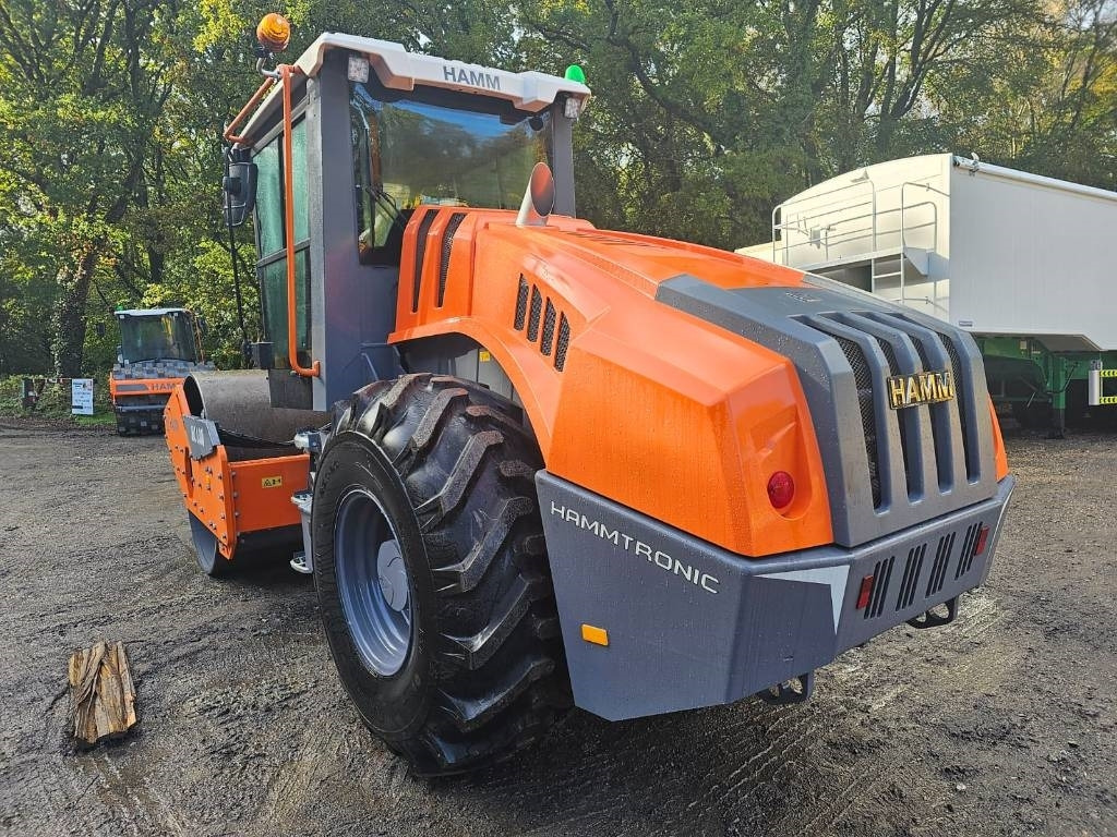 Hamm HC130I - Compacteur à pieds de mouton/ Monocylindre: photos 5 Hamm HC130I - Compacteur à pieds de mouton/ Monocylindre: photos 5