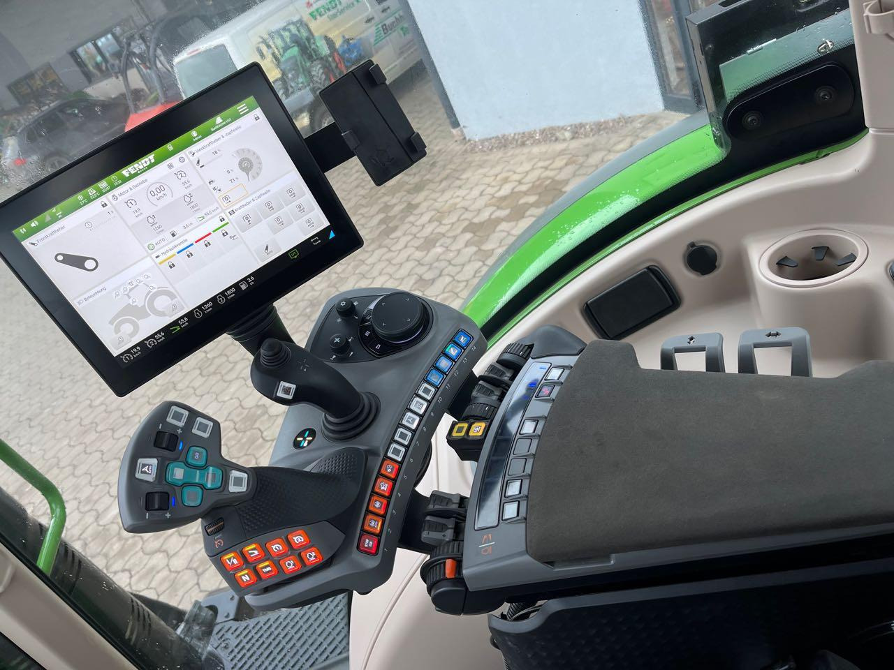 Fendt 720 Vario Gen 6 PowerPlus - Tracteur agricole: photos 5 Fendt 720 Vario Gen 6 PowerPlus - Tracteur agricole: photos 5