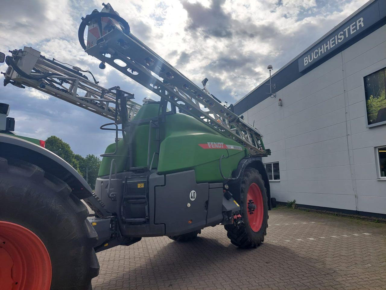 Fendt Rogator 366 - Pulvérisateur traîné: photos 1 Fendt Rogator 366 - Pulvérisateur traîné: photos 1