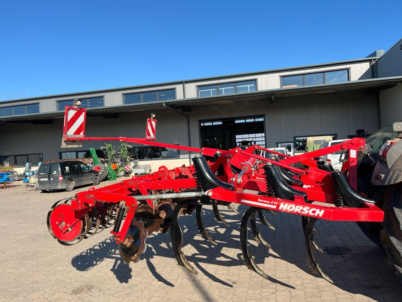 Horsch Terrano 4FX - Bineuse: photos 2 Horsch Terrano 4FX - Bineuse: photos 2