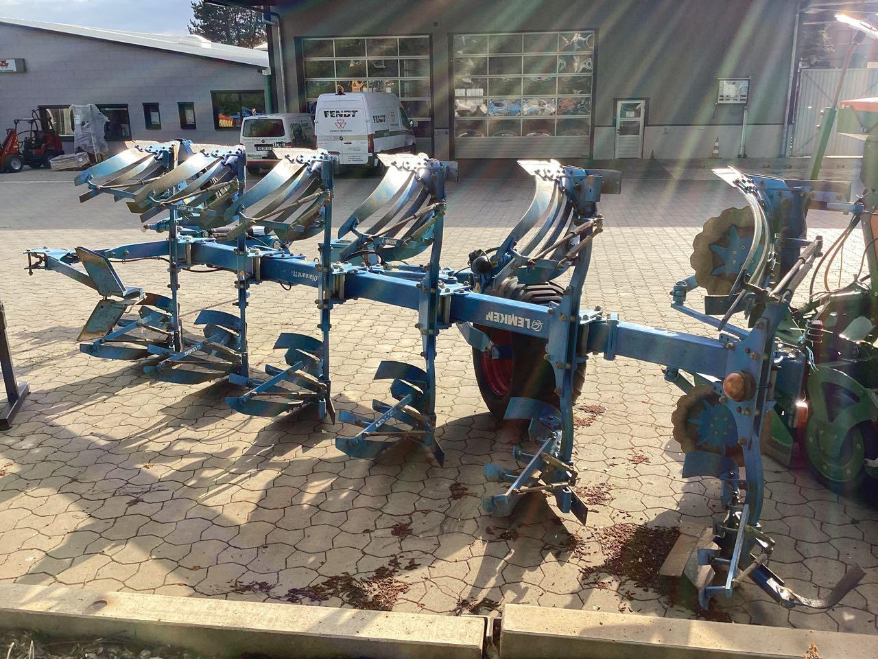 Lemken Diamant 11 V 5+1 L100 - Charrue: photos 3 Lemken Diamant 11 V 5+1 L100 - Charrue: photos 3