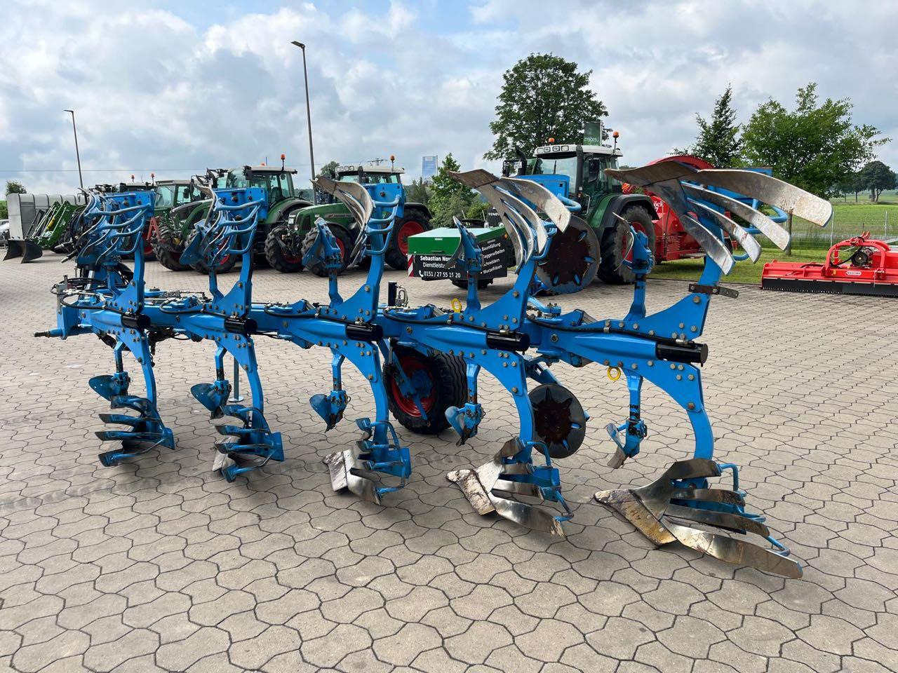 Lemken Juwel 8 V T 5 L 90 TurnControl - Charrue: photos 4 Lemken Juwel 8 V T 5 L 90 TurnControl - Charrue: photos 4