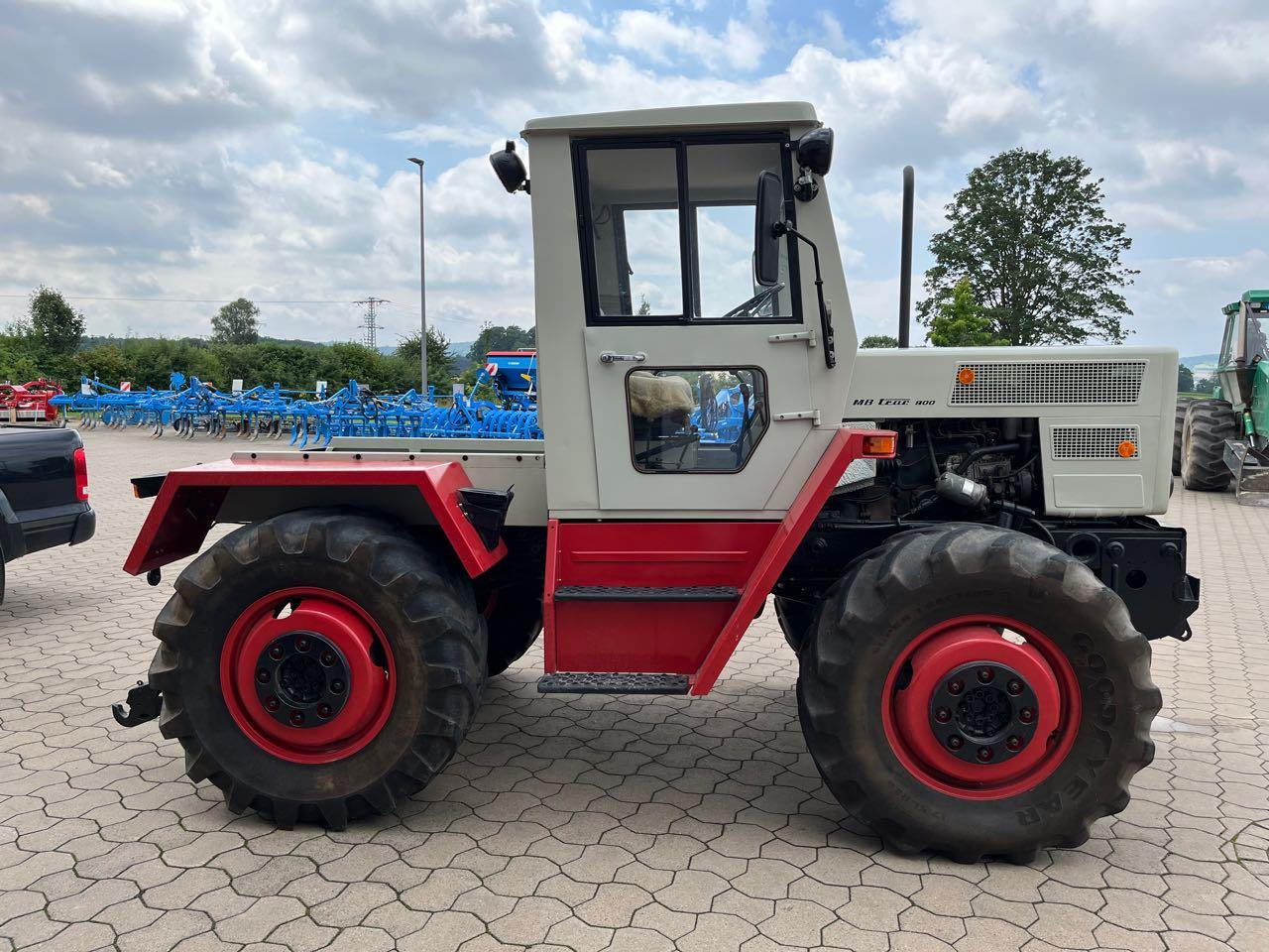 Mercedes-Benz MB trac 800 - Tracteur agricole: photos 2 Mercedes-Benz MB trac 800 - Tracteur agricole: photos 2