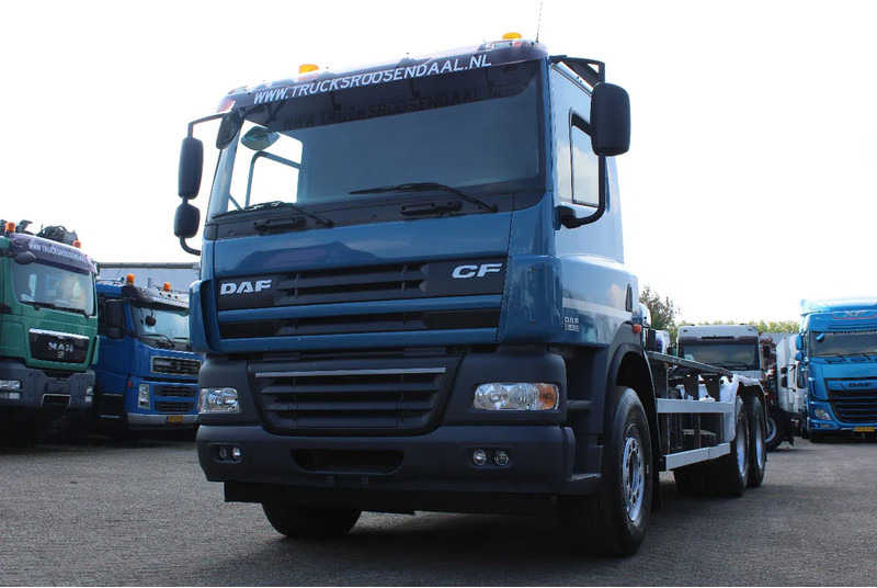 DAF CF 85.410 + euro 5 + 6x2 - Camion ampliroll: photos 3 DAF CF 85.410 + euro 5 + 6x2 - Camion ampliroll: photos 3