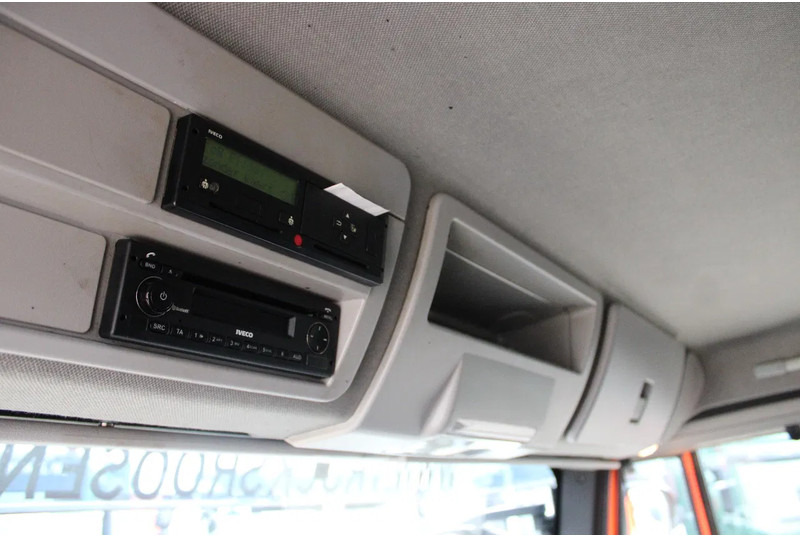 Camion fourgon Iveco Eurocargo 120-210 + EURO 6 + LIFT + 12T: photos 19