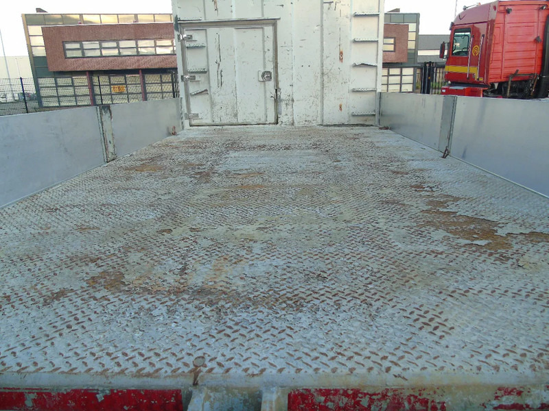 Camion porte-voitures Iveco Eurocargo 120E18 + MANUAL + EURO 5: photos 8