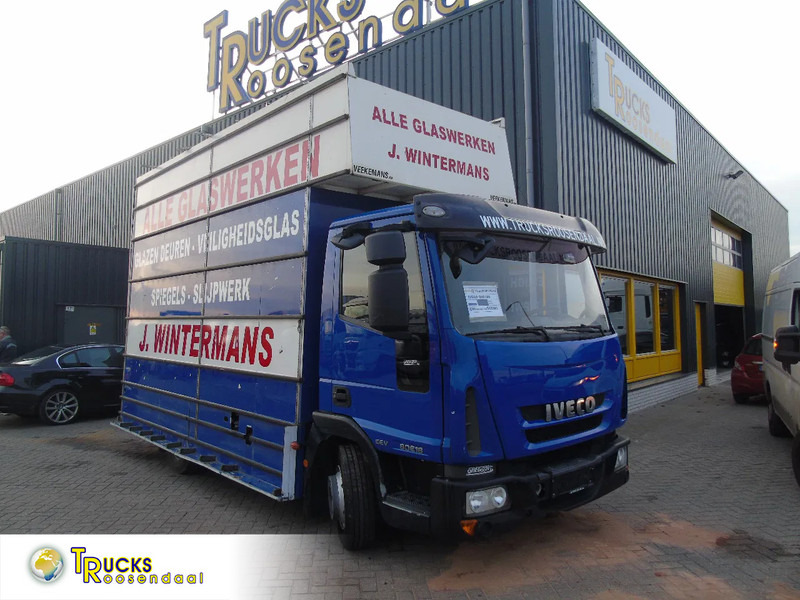 Iveco Eurocargo 80E180 + manual - Camion fourgon: photos 1 Iveco Eurocargo 80E180 + manual - Camion fourgon: photos 1
