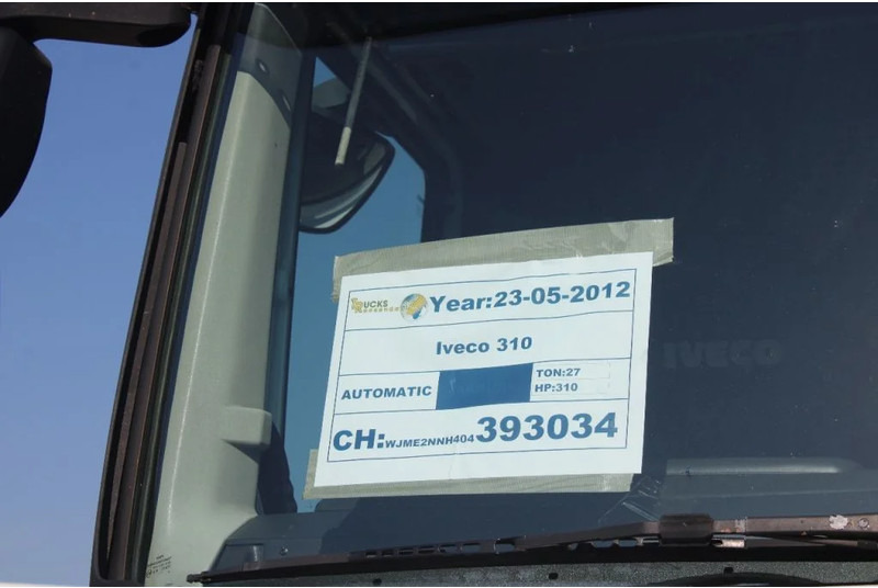 Camion frigorifique Iveco Stralis 310 + 6X2 EURO 5 + CARRIER + LIFT: photos 20 Camion frigorifique Iveco Stralis 310 + 6X2 EURO 5 + CARRIER + LIFT: photos 20