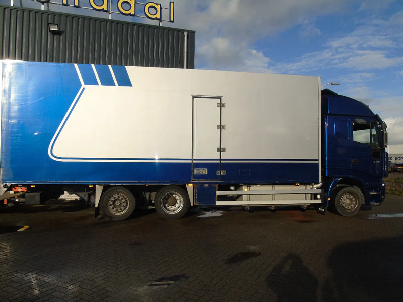Iveco Stralis 430 + 6X2 + LIFT - Camion fourgon: photos 3 Iveco Stralis 430 + 6X2 + LIFT - Camion fourgon: photos 3