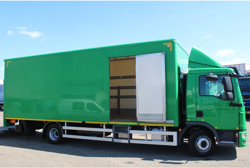 MAN TGL 12.180 + EURO 6 + LIFT + CAMERA - Camion fourgon: photos 3 MAN TGL 12.180 + EURO 6 + LIFT + CAMERA - Camion fourgon: photos 3