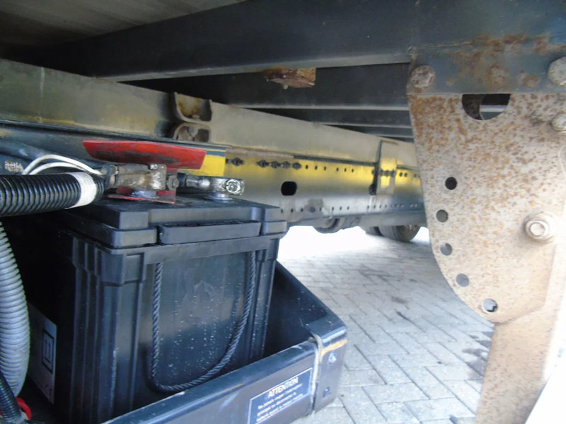 Camion fourgon MAN TGL 12.250 + EURO 5 + LIFT: photos 17 Camion fourgon MAN TGL 12.250 + EURO 5 + LIFT: photos 17