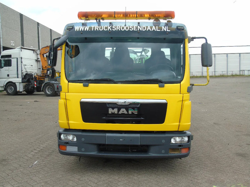 MAN TGL 8.180 + winch + MANUAL + EURO 5 + system working - Camion porte-voitures: photos 5 MAN TGL 8.180 + winch + MANUAL + EURO 5 + system working - Camion porte-voitures: photos 5