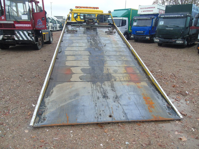 MAN TGL 8.180 + winch + MANUAL + EURO 5 + system working + platform 6 meter - Camion porte-voitures: photos 4 MAN TGL 8.180 + winch + MANUAL + EURO 5 + system working + platform 6 meter - Camion porte-voitures: photos 4