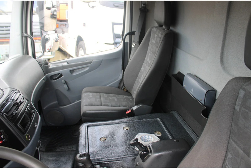 Camion fourgon Mercedes-Benz Atego 1218 + EURO 5 + manual: photos 20