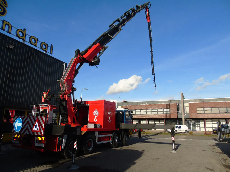 Mercedes-Benz SK 3538 + NEW!! UNUSED!! 1.216km + 142H + FASSI 1300AXP.28 + 8X extend + 6X JIB + 8x4 - Camion grue: photos 3 Mercedes-Benz SK 3538 + NEW!! UNUSED!! 1.216km + 142H + FASSI 1300AXP.28 + 8X extend + 6X JIB + 8x4 - Camion grue: photos 3