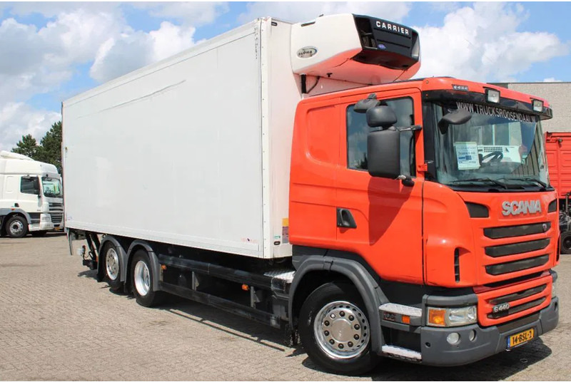 Scania G 440 + 6x2 + carrier + euro 5 + lift - Camion frigorifique: photos 2 Scania G 440 + 6x2 + carrier + euro 5 + lift - Camion frigorifique: photos 2