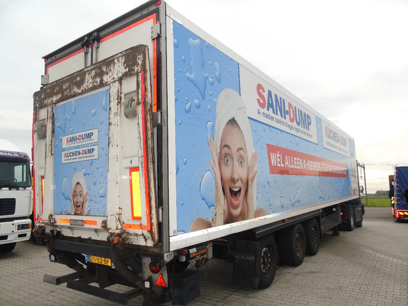 Schmitz Cargobull + CARRIER VECTOR 1950 + LIFT + APK 07-26 - Semi-remorque frigorifique: photos 3 Schmitz Cargobull + CARRIER VECTOR 1950 + LIFT + APK 07-26 - Semi-remorque frigorifique: photos 3